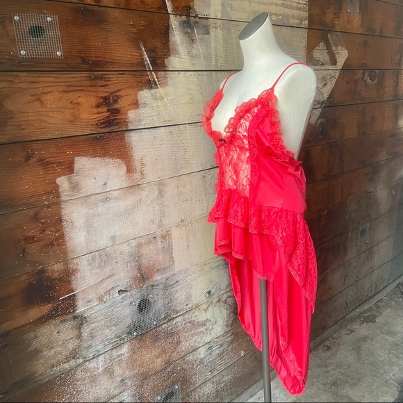 Vintage Stroke of Midnight Red Lace Lingerie Slip Spaghetti Strap High Low Skirt - Picture 4 of 9